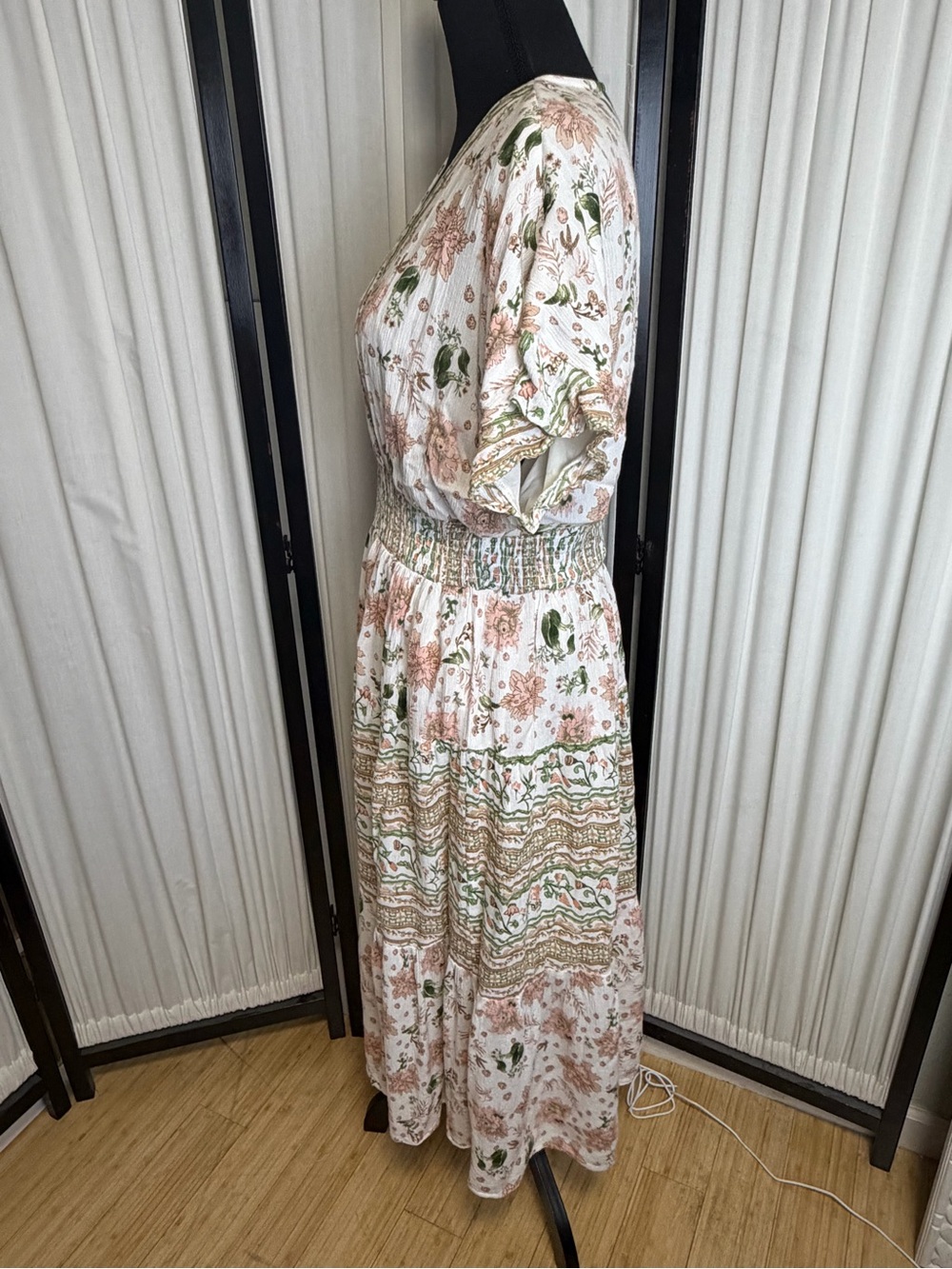 Floral V-Neck Smocked Waist Maxi Dress - Cream & Green - Picture 6 of 8
